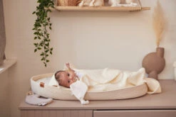 Jollein Embroidery Ivory 75 X 75 Cm Badcape 530-836-66069 -Baby Wereld Verkoop Jollein Embroidery Ivory 75 x 75 cm Badcape 530 836 66069.9