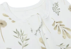 Jollein Newborn Cocoon Wild Flowers 0 -3 Maanden Inbakerslaapzak 047-596-66059 -Baby Wereld Verkoop Jollein Newborn Cocoon Goose Wild Flowers 0 3 Maanden Slaapzak 047 596 66059 .5