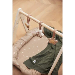 Jollein Spring Garden Speeltjes Voor Babygym 108-001-65018 -Baby Wereld Verkoop jollein spring garden speeltjes voor babygym 108 001 65018 .9