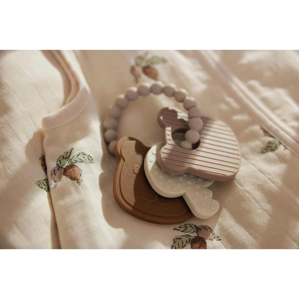 Jollein Teddy Bear Siliconen Bijtspeeltje 101-007-66095 6 Jollein Teddy Bear Siliconen Bijtspeeltje 101-007-66095 - Afbeelding 4